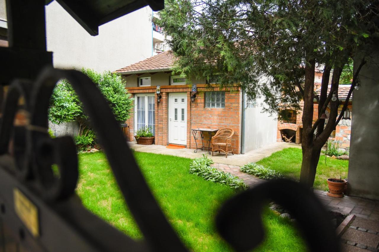 Agape Apartman Διαμέρισμα Σμεντέρεβο Εξωτερικό φωτογραφία