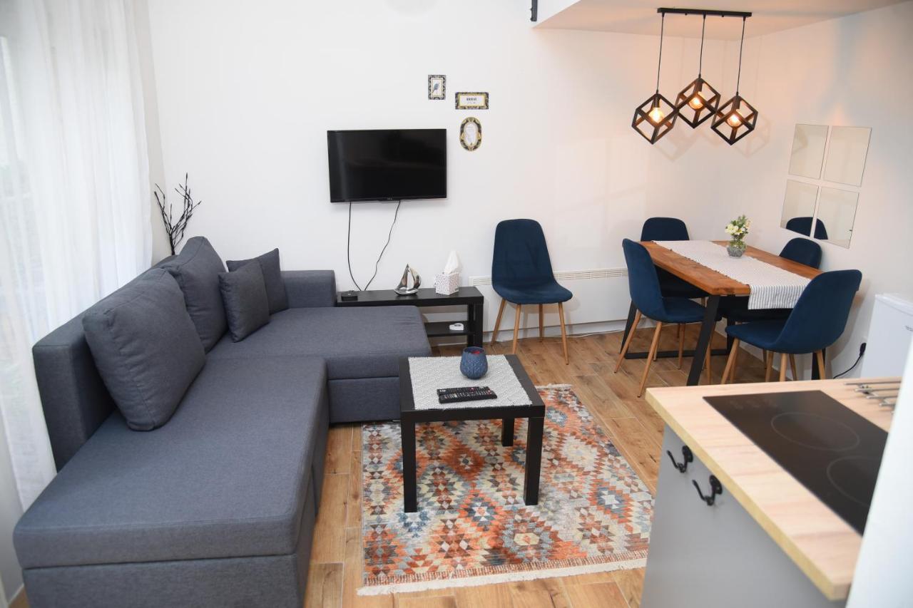 Agape Apartman Διαμέρισμα Σμεντέρεβο Εξωτερικό φωτογραφία